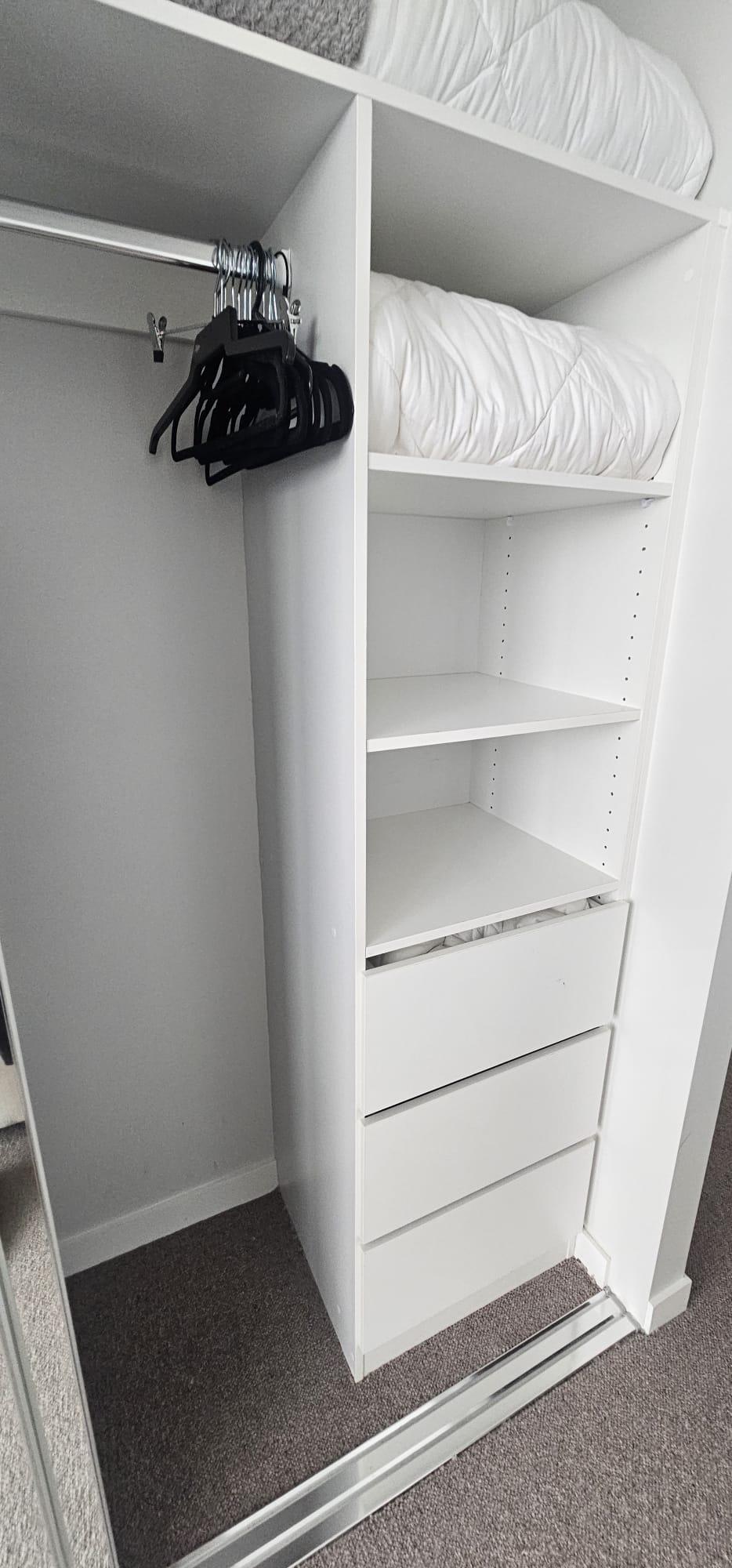 Spotless organised wardrobe after end of lease cleaning
