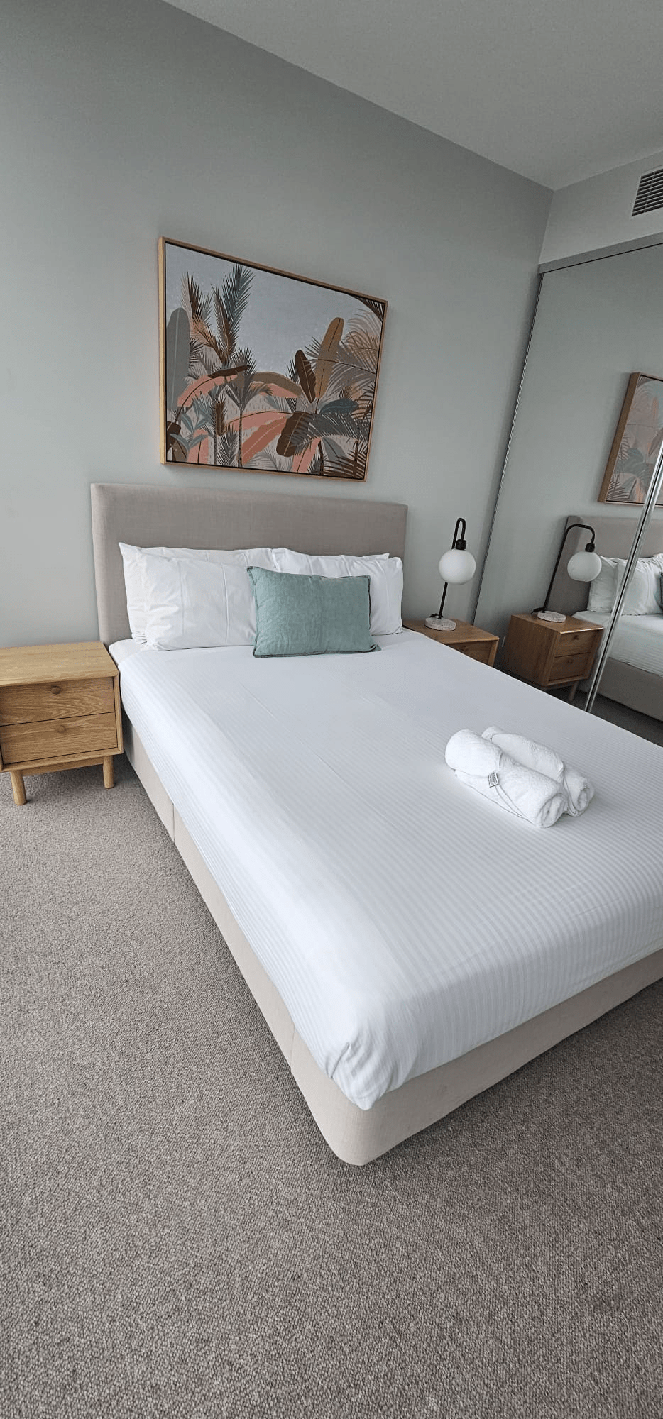 Airbnb turnover cleaning service by Blue On Time